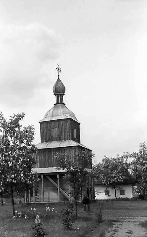 1977 р. Дзвіниця і сторожка