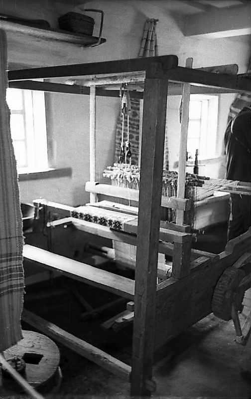 1977 р. Ткацький верстат