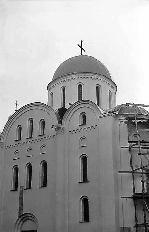 Східні прясла