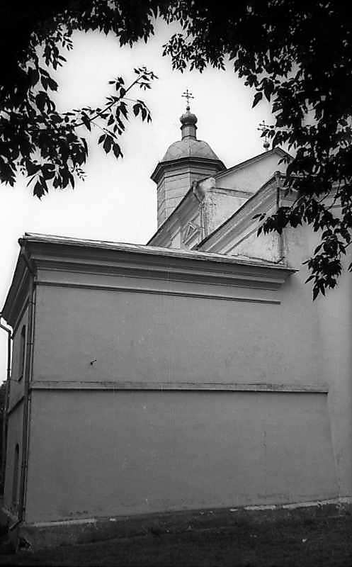 1977 р. Прибудова до вівтаря. Вигляд з…