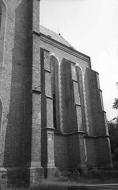 1977 р. Вівтар. Вигляд з південного…