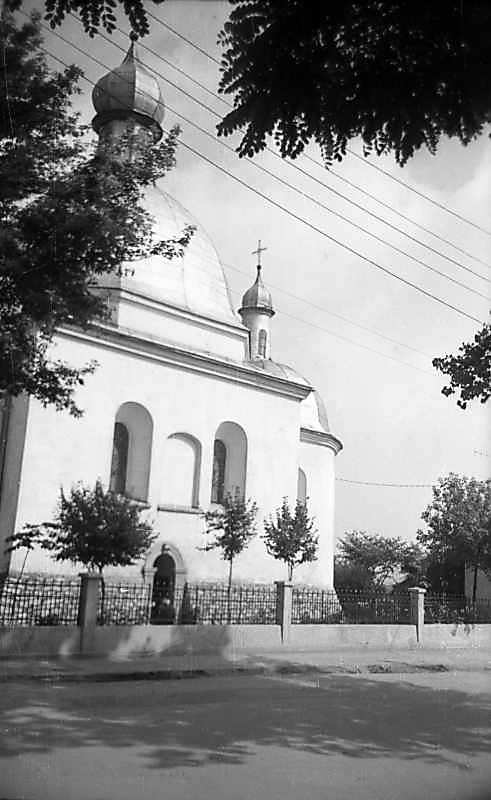 1977 р. Нава і вівтар. Вигляд з…