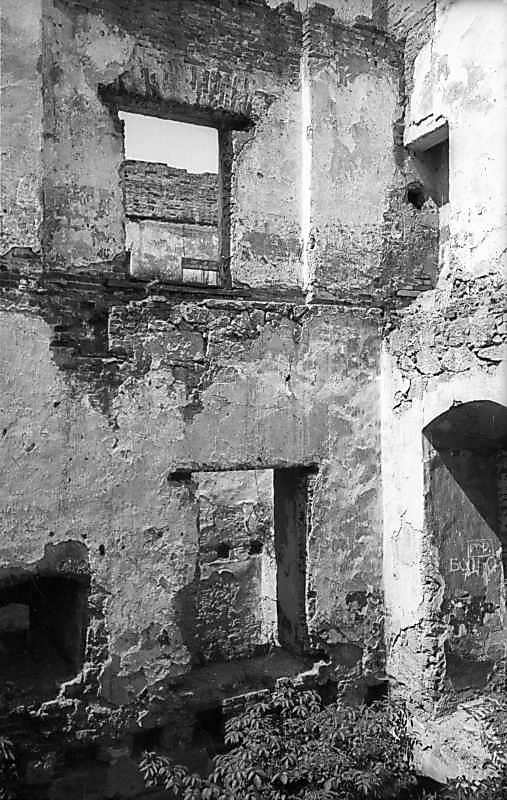 1977 р. Корпус 20. 1-2 поверхи