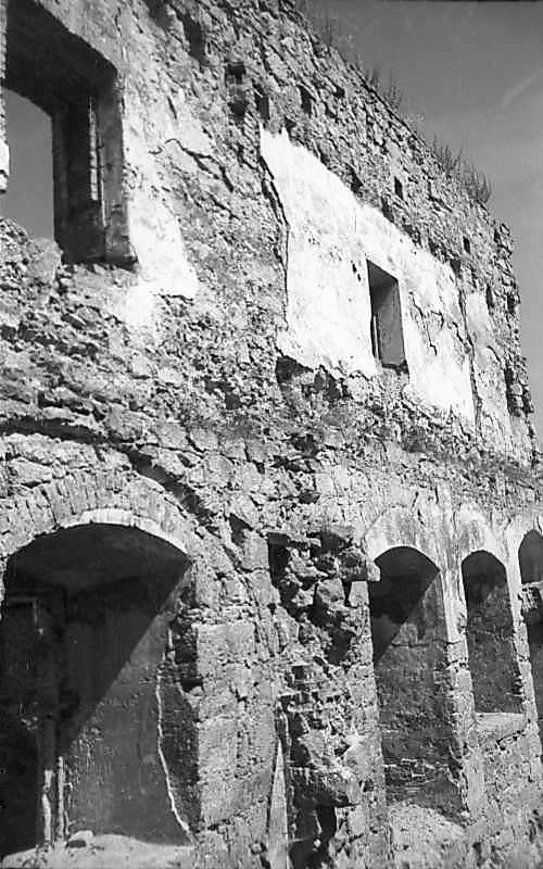 1977 р. Корпус 20. 1-2 поверхи