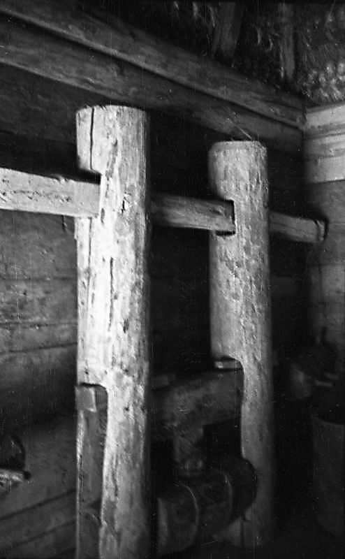 1977 р. Механізм