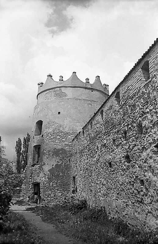 1978 р. Північно-східна башта і…