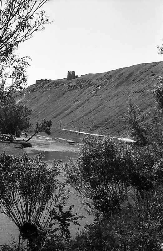 1978 р. Вид Збруча і замку з півночі