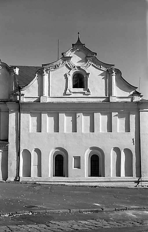 1978 р. Фрагмент західного фасаду з…