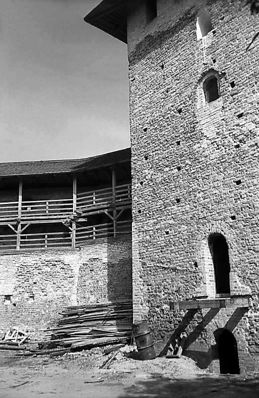 1979 р. Фрагмент муру та Владичної…