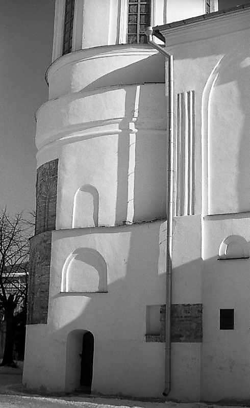 1980 р. Перший ярус сходової башти