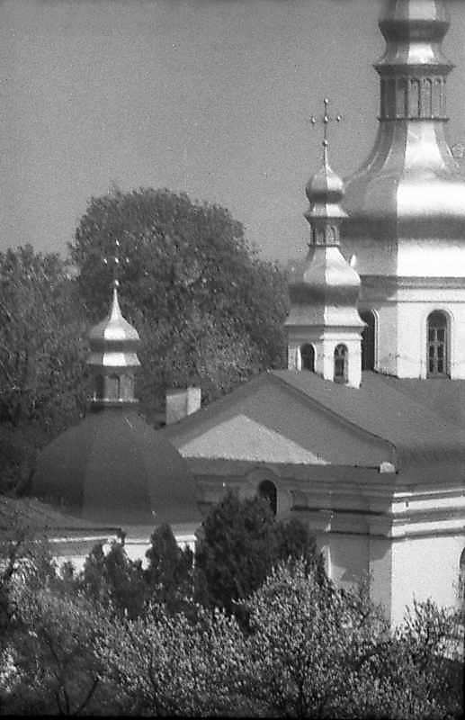 1983 р. Купол трапезної і фрагмент…