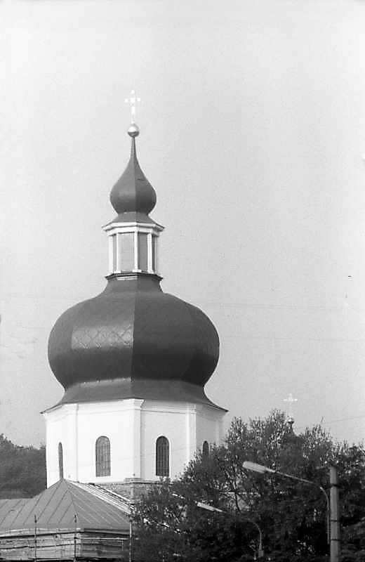 1983 р. Купол. Вигляд зі сходу