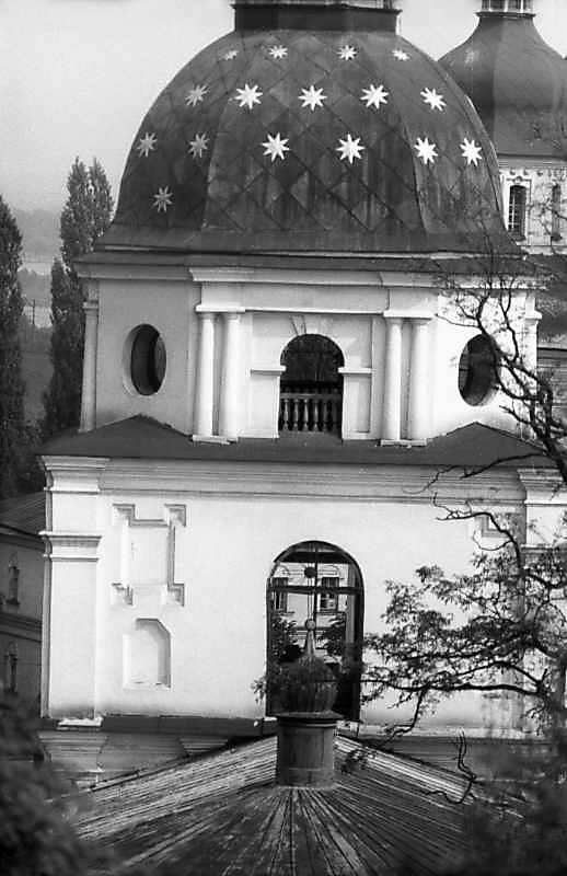 1983 р. Вигляд із заходу