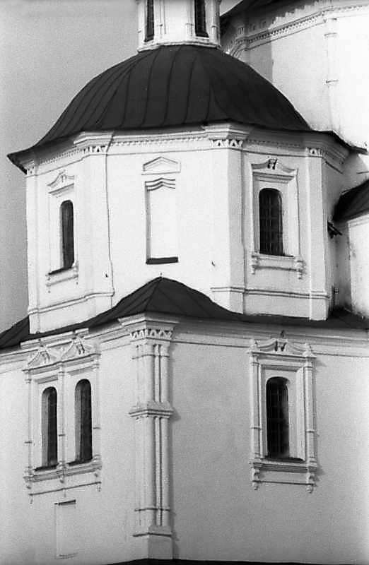 1983 р. Вівтар. Вигляд з північного…