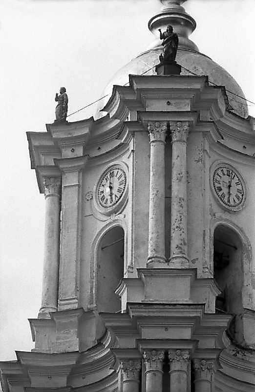 1983 р. 4-й ярус дзвіниці. Вигляд з…