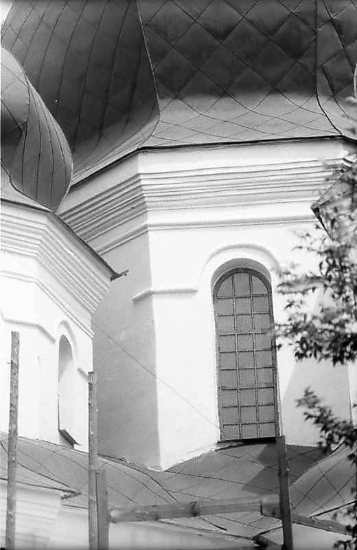 Фрагмент центрального верху