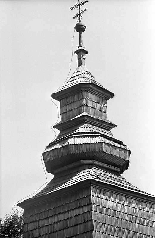 Маківка башти