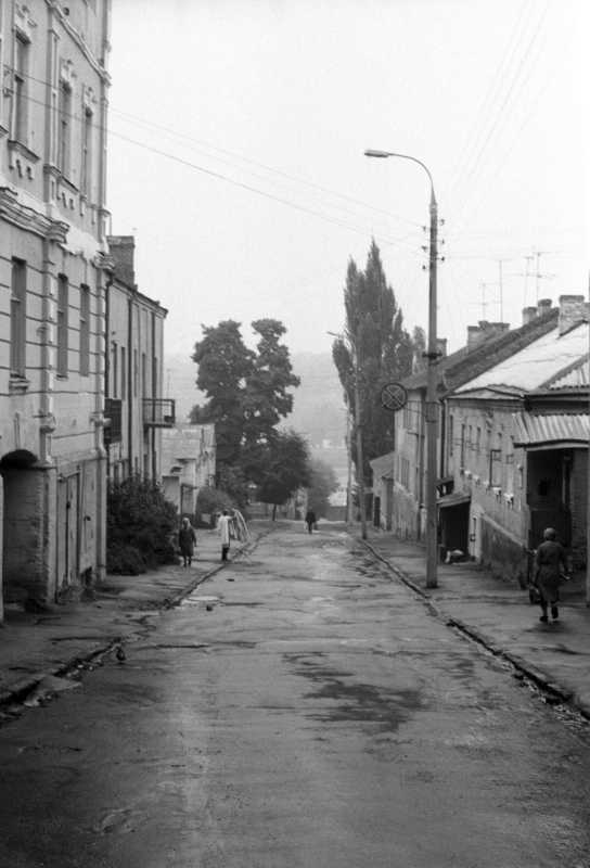 1984 р. Вулиця в Новому городі, яка…