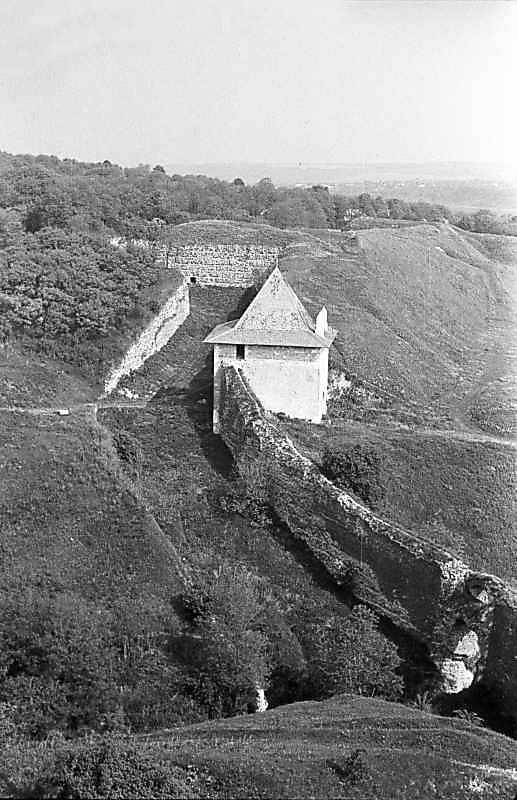 1985 р. Західний рів, мур, Ясська…