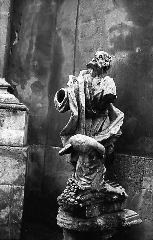 1985 р. Авраамова офіра. Скульптура…