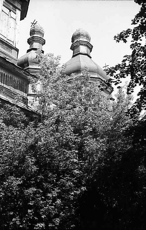 1985 р. Бабинець і нава. Вигляд з…