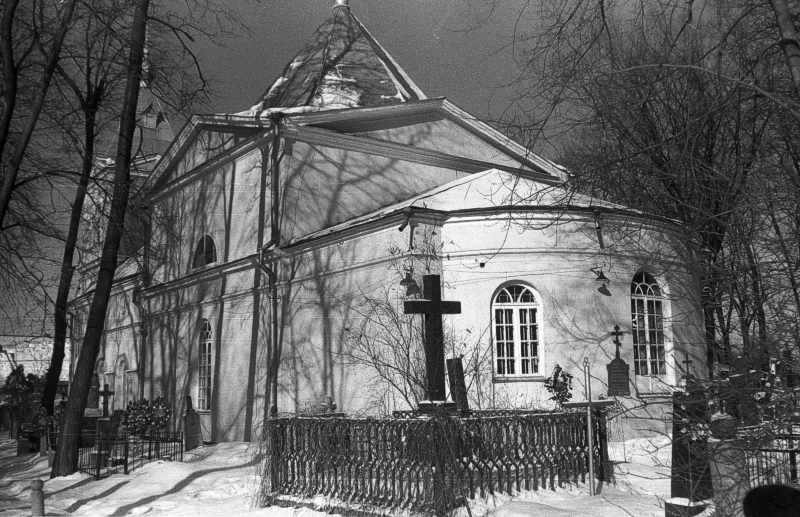 Церква св.Якова на Вільському кладовищі (вул.Перемоги, 74). Церква св. Якова… Церква св. Якова