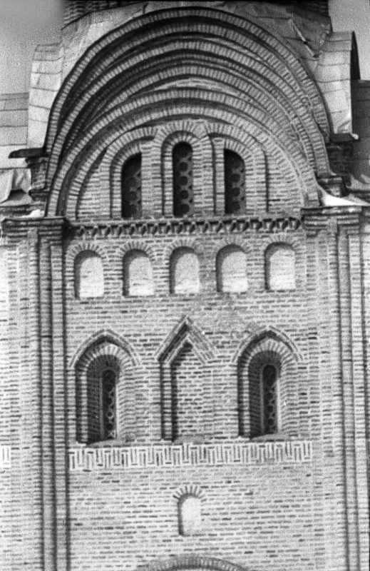 1987 р. Центральне прясло південного…