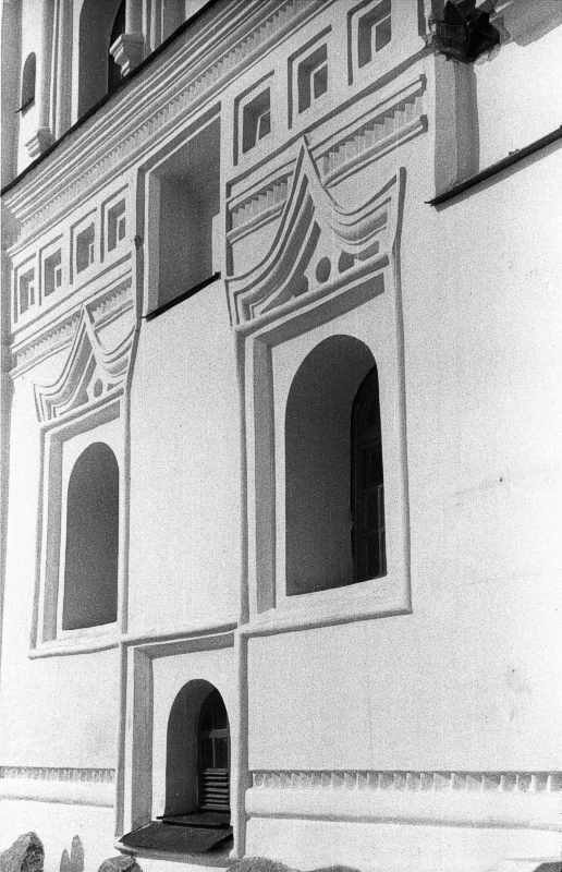 1987 р. 1-й ярус дзвіниці. Вигляд з…