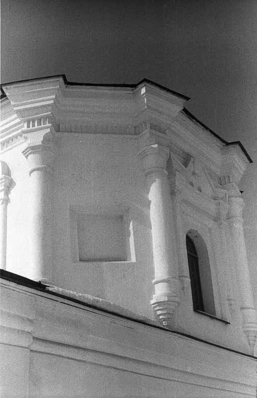 1987 р. 2-й ярус апсиди. Вигляд з…