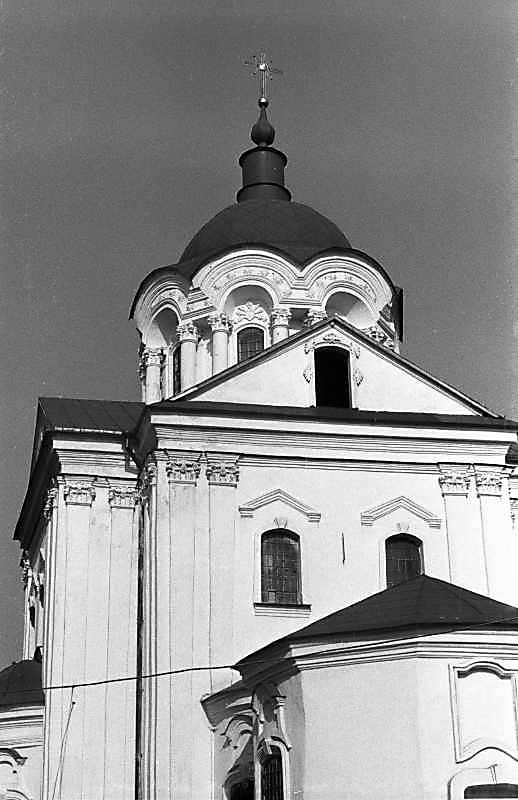 1987 р. Верхня частина. Вигляд із заходу