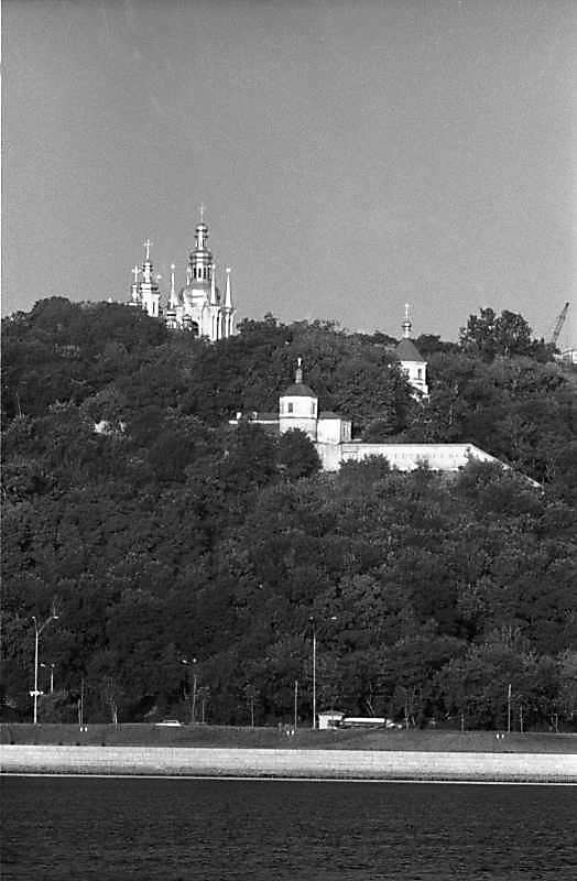 1987 р. Дальні печери. Вигляд зі сходу