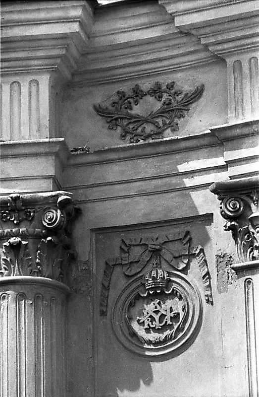 Антаблемент