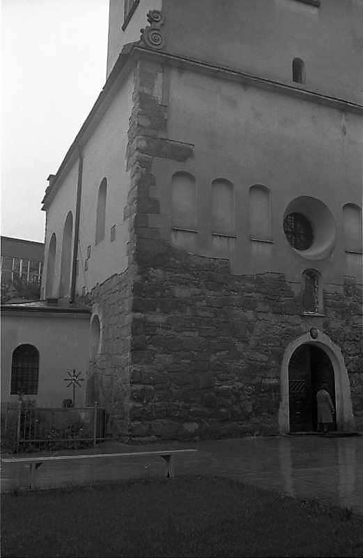 1987 р. Нижній ярус башти. Вигляд з…