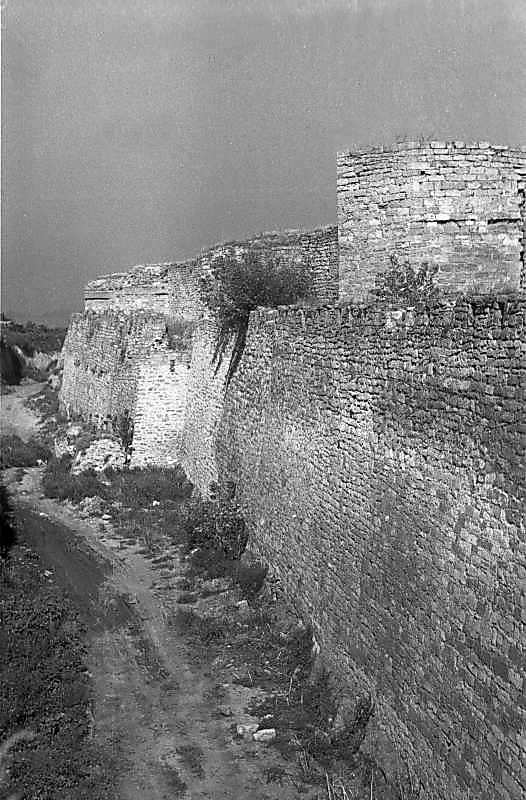 1987 р. Південний фронт з баштами 10 –…