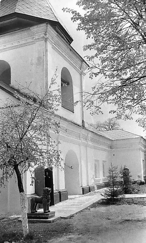 1988 р. Загальний вигляд з боку двора