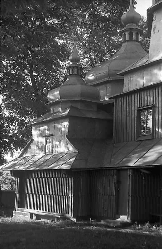 1988 р. Вівтар. Вигляд з північного…