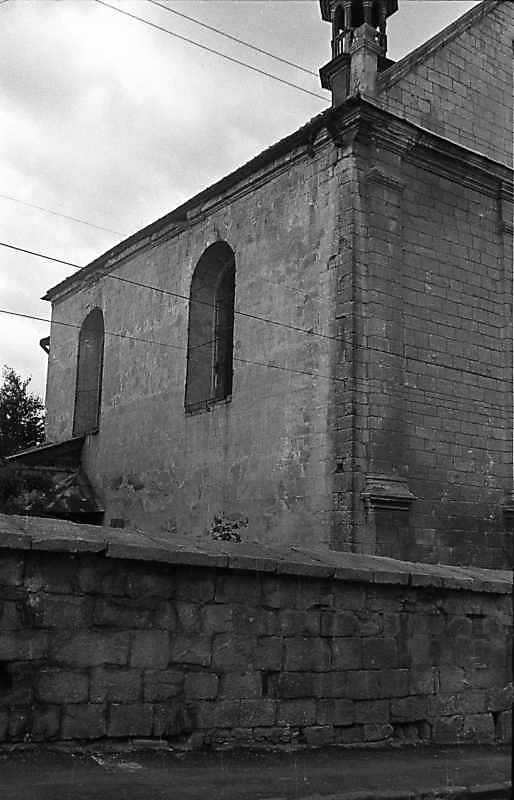 1988 р. Бічний фасад. Вигляд з…