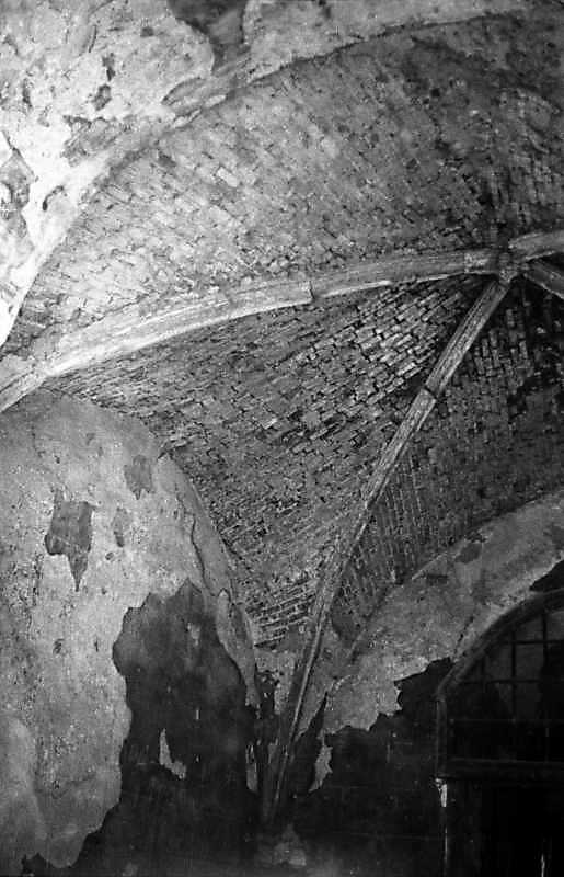 1988 р. Склепіння 2-го ярусу башти