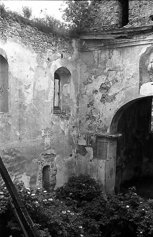 1988 р. Інтер’єр нави з 3-го ярусу башти