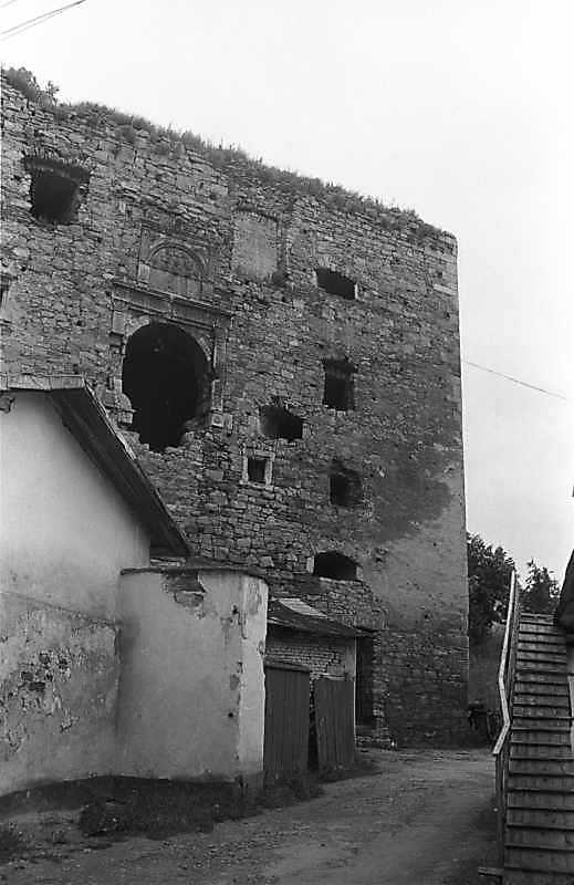 1988 р. Башта 7. Вигляд із заходу