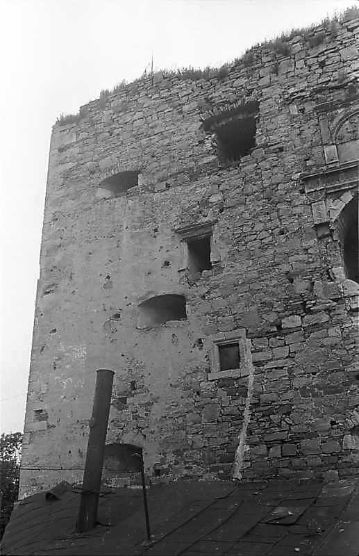 1988 р. Ліва частина башти 7. Вигляд з…