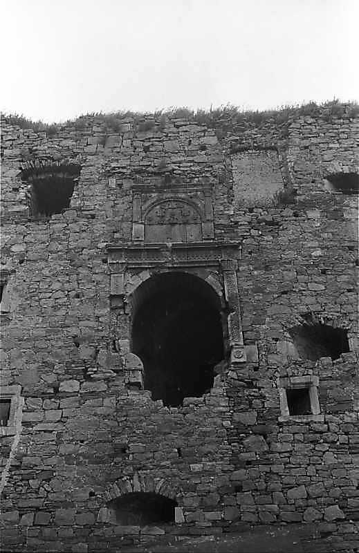 1988 р. Центральна частина башти 7.…