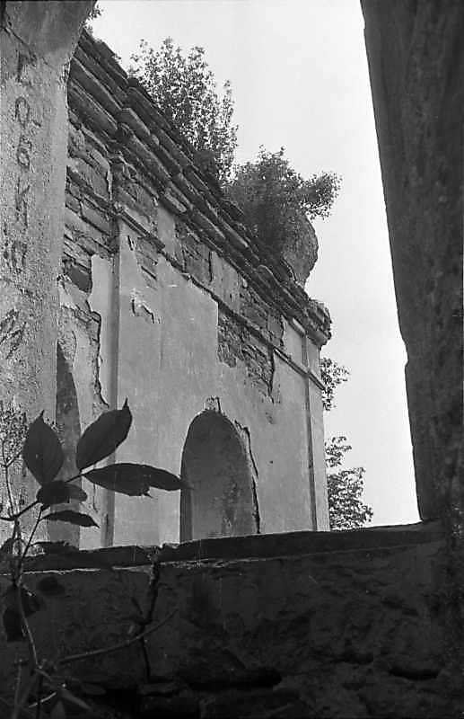 1988 р. Вид на південну стіну нави…