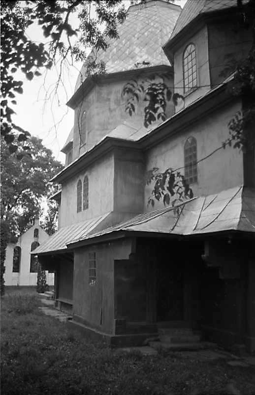 1988 р. Бічний фасад. Вигляд з позиції…