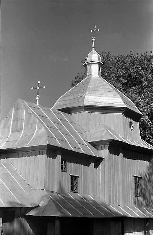 1988 р. Бабинець і нава. Вигляд з…