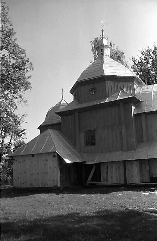 1988 р. Вівтар і нава. Вигляд з…