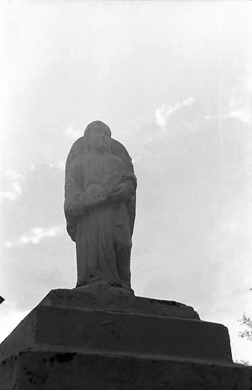 1988 р. Скульптура “Марія” (частина…