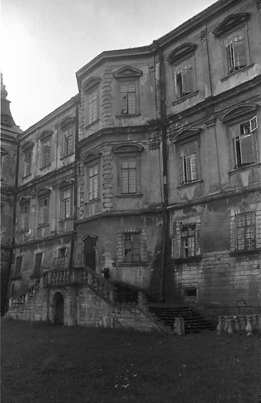 1988 р. Центральна частина північного…