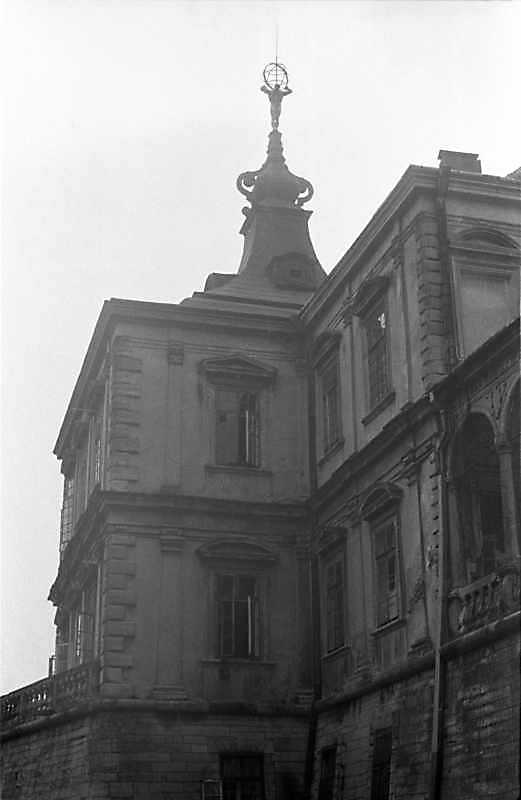 1988 р. Західна башта. Вигляд з півдня