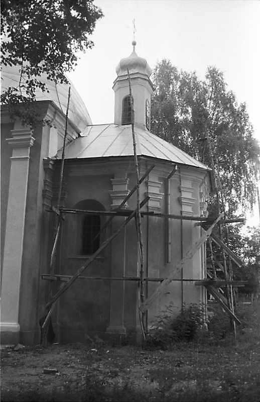 1988 р. Вівтар. Вигляд з позиції С2